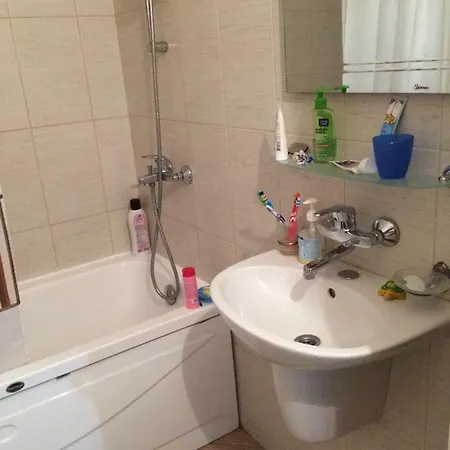 Apartament 100 М До Пляжа В Старом Центре